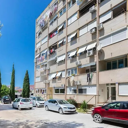 Dorna Near Center And Bacvice * Split